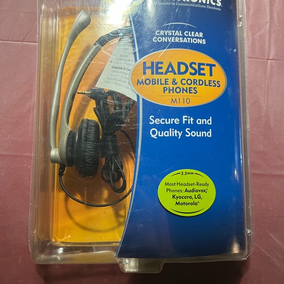 Plantronics Headset - Picture 2 of 2